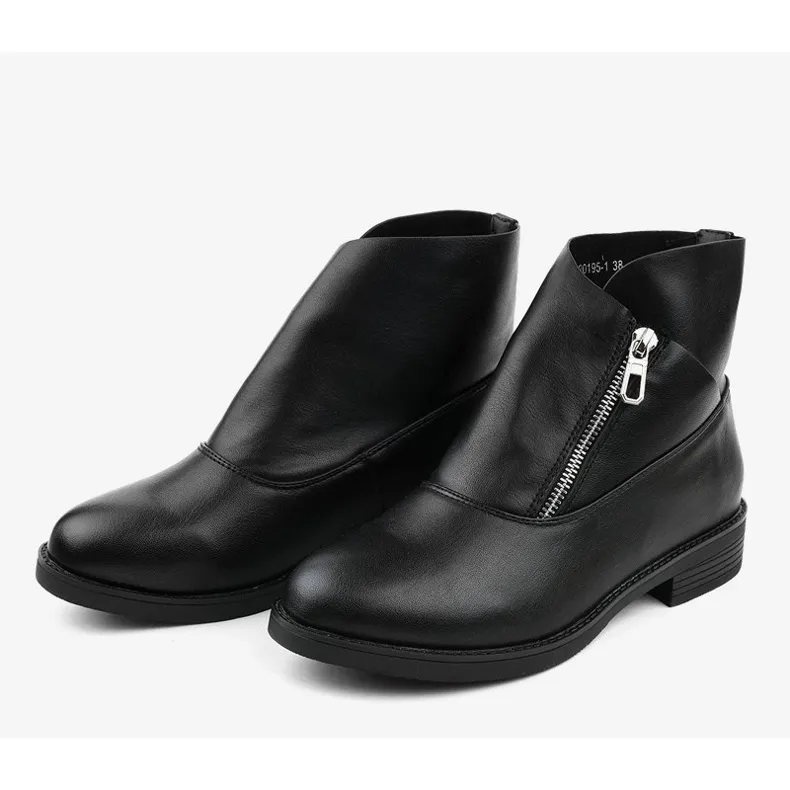 Black flat boots, insulated Chelsea boots 20195-1