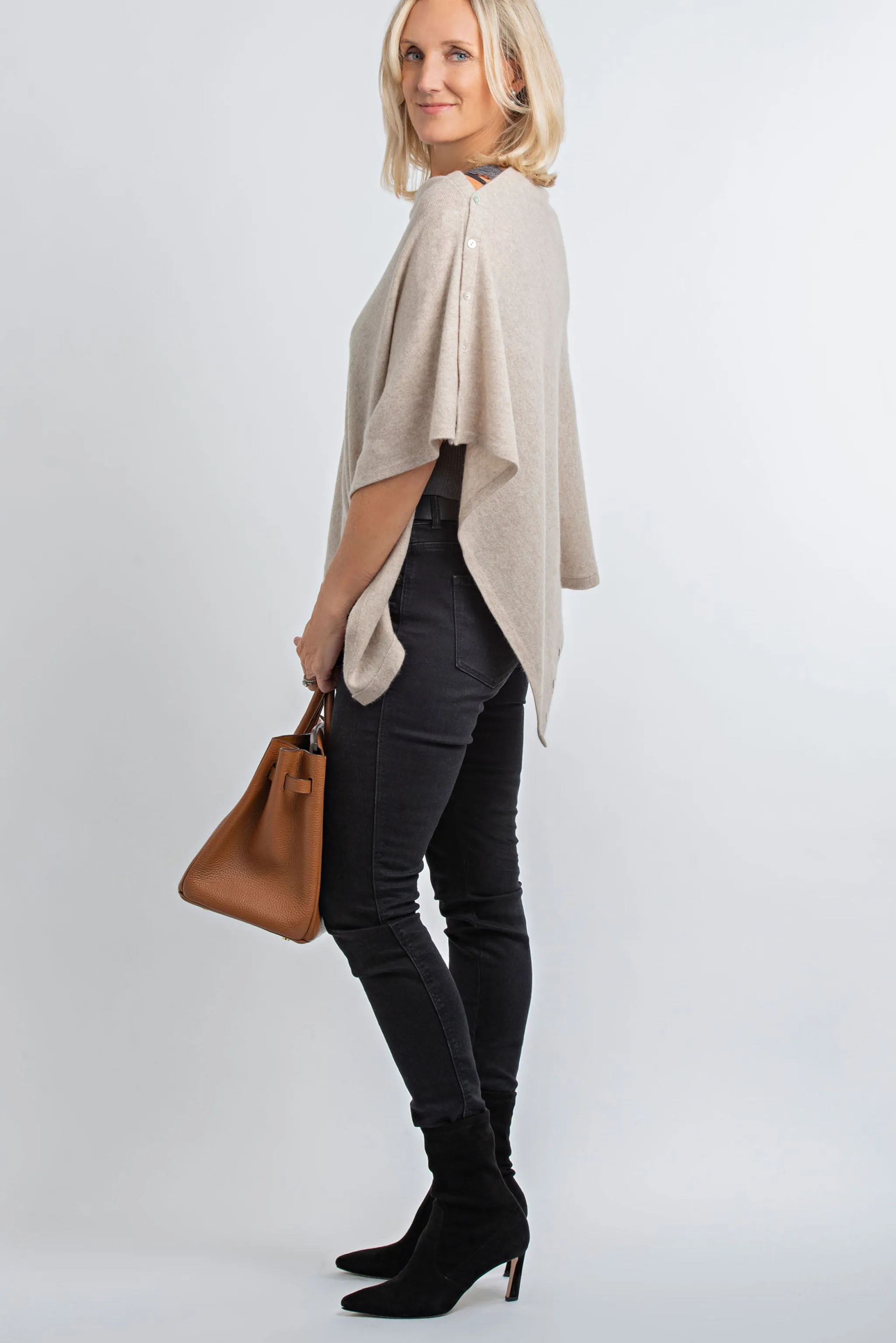 Cashmere Poncho Light Beige | Millet Back in Stock