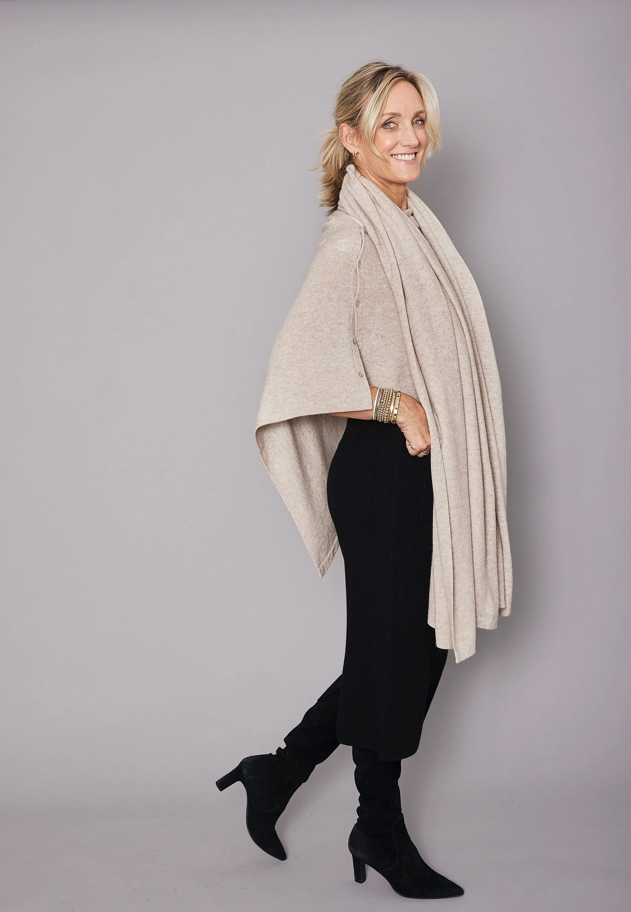 Cashmere Poncho Light Beige | Millet Back in Stock