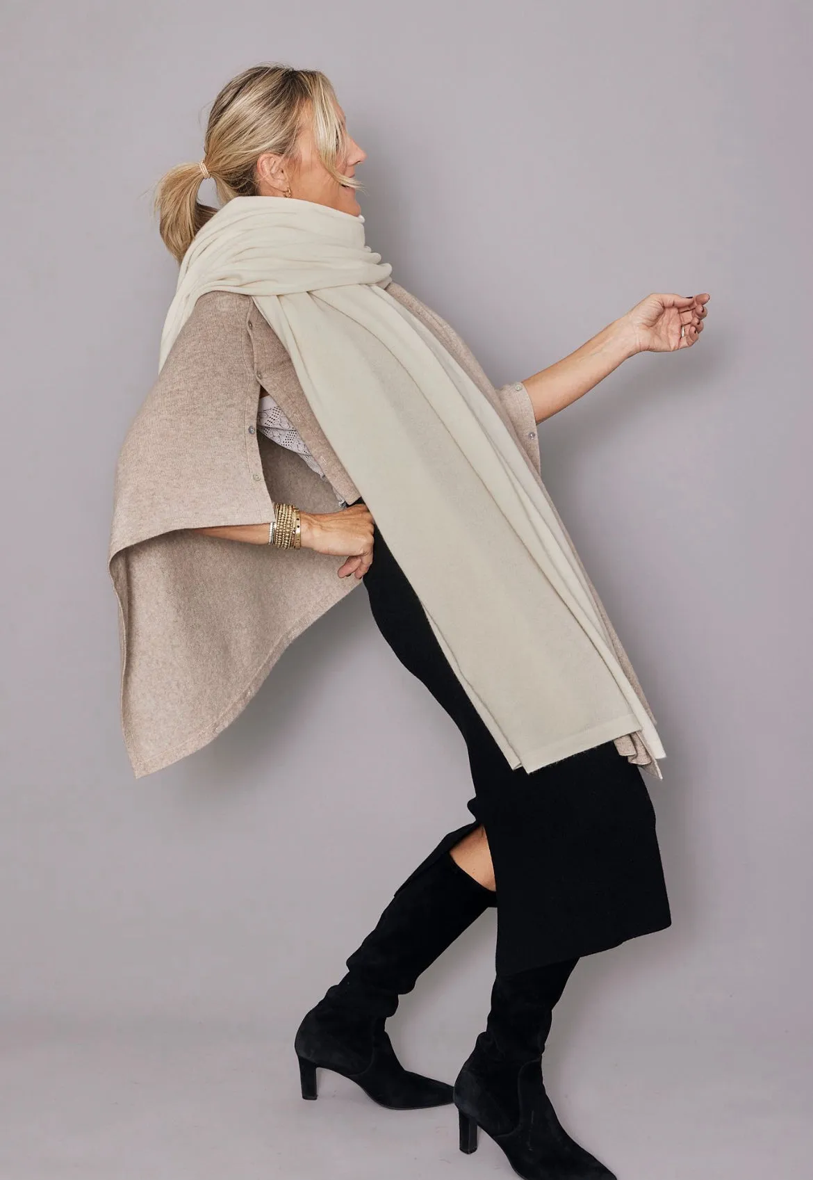 Cashmere Poncho Light Beige | Millet Back in Stock