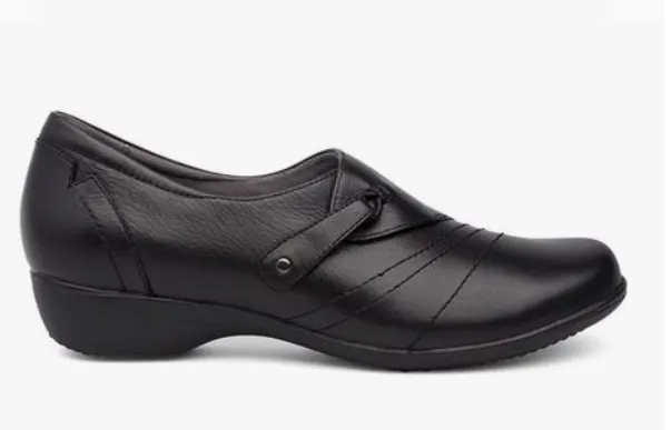 DANSKO SLIP ON FRANNY BLACK