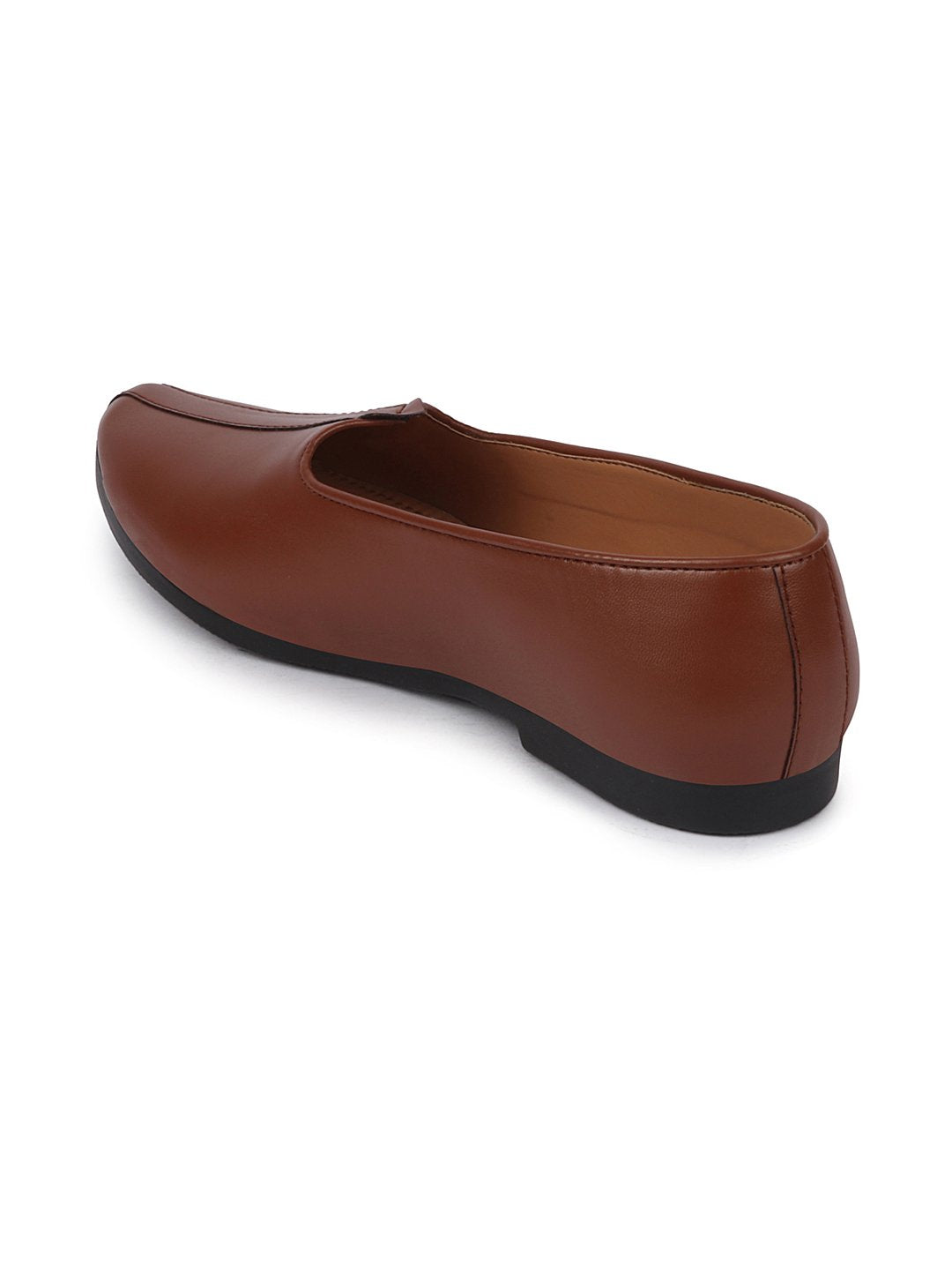 Men Ethnic Tan Slip On Juttis and Mojaris