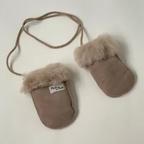 Petit Nord Taupe Sheepskin Mittens: 1-2 Years