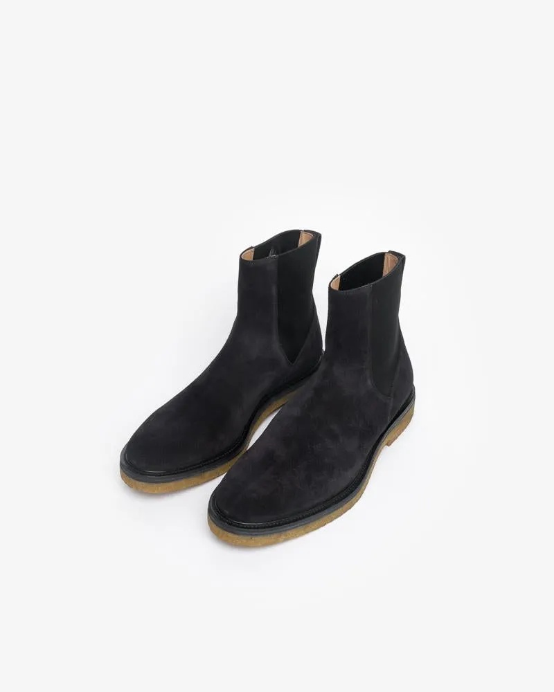 Suede Boots in Black