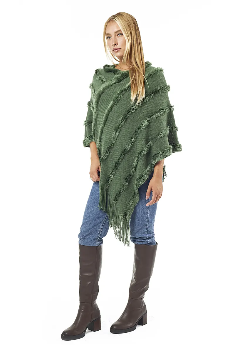 VERDE FASHION | Poncho con frange