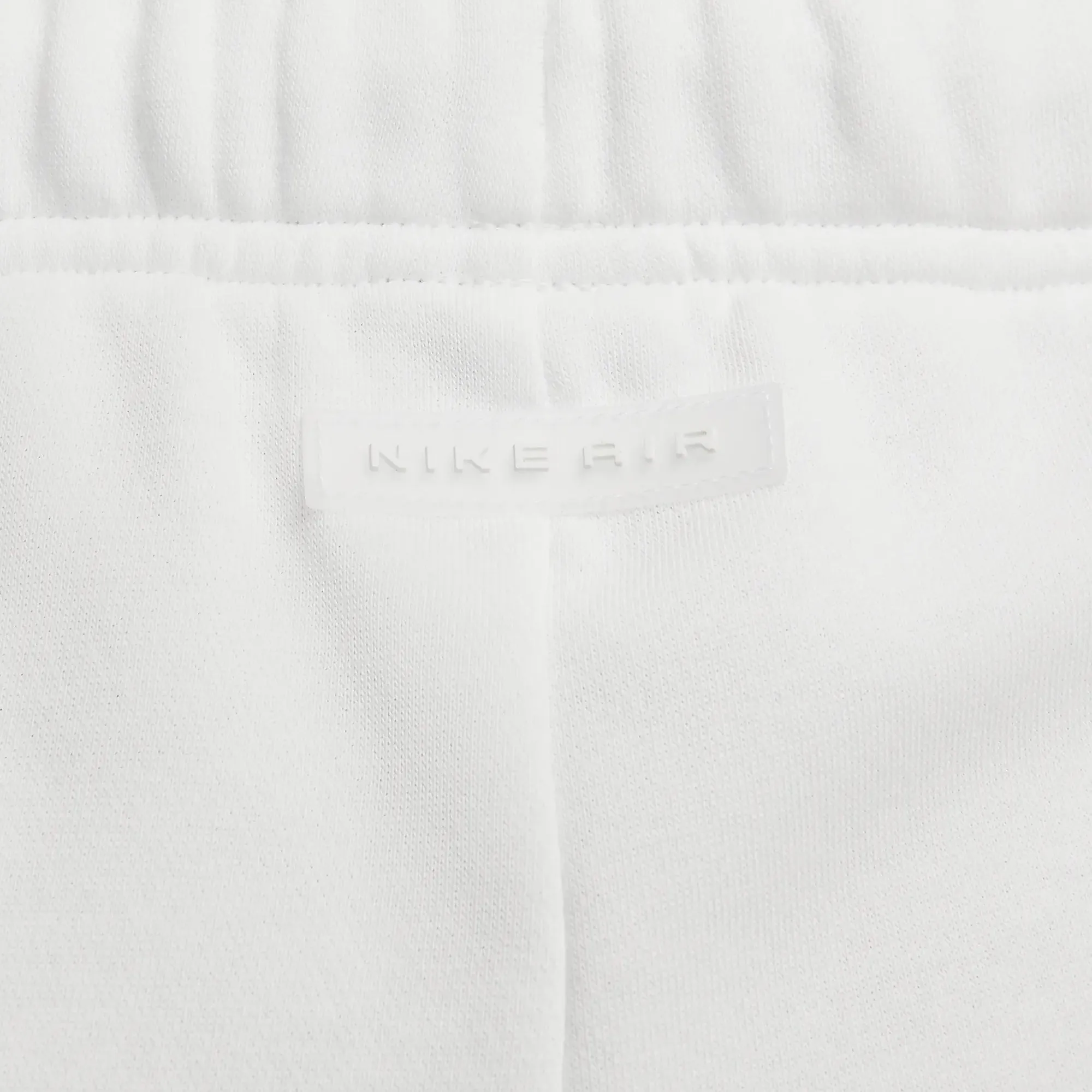 WMN'S MID-RISE FLEECE SHORTS'SUMMIT WHITE/PHOTON DUST/SUMMIT WHITE'